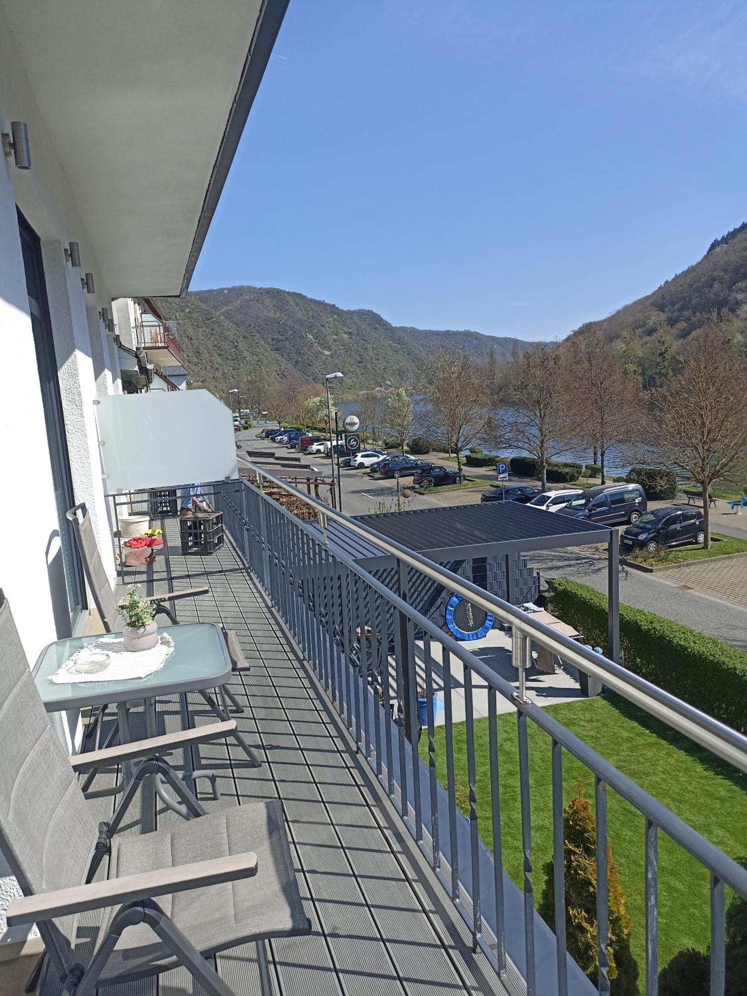 Haus Mosel Apartment Klotten Ngoại thất bức ảnh