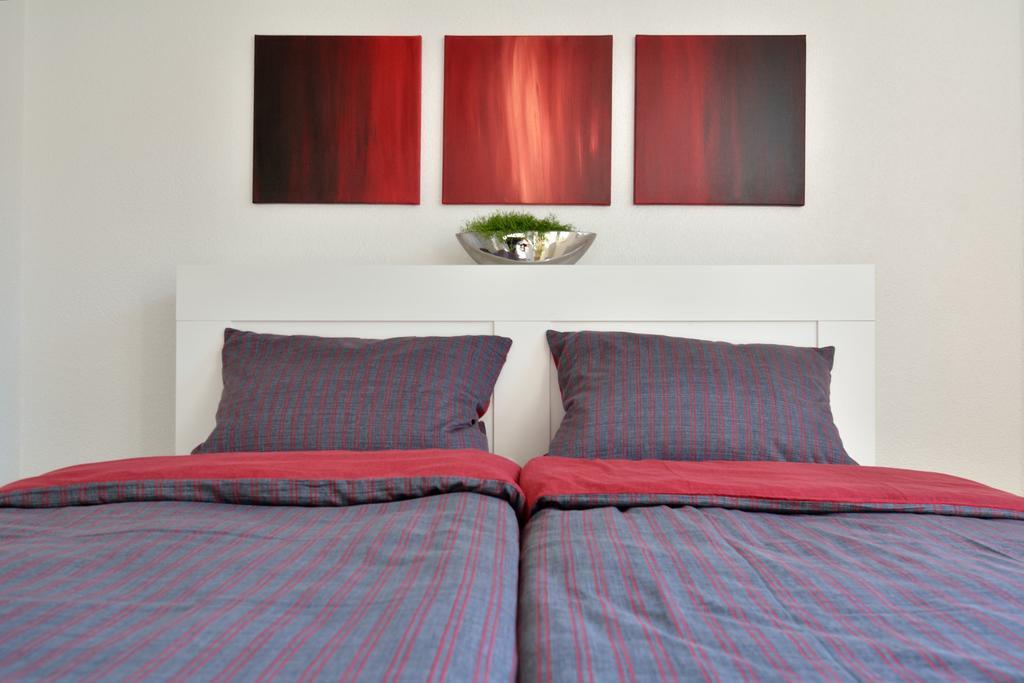 Haus Mosel Apartment Klotten Phòng bức ảnh