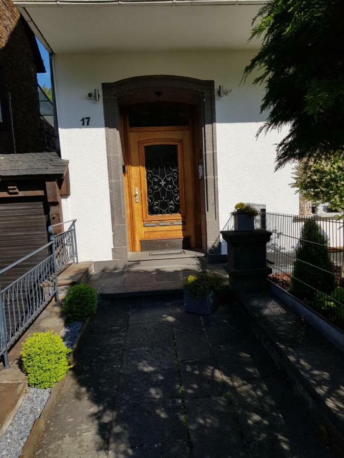 Haus Mosel Apartment Klotten Ngoại thất bức ảnh